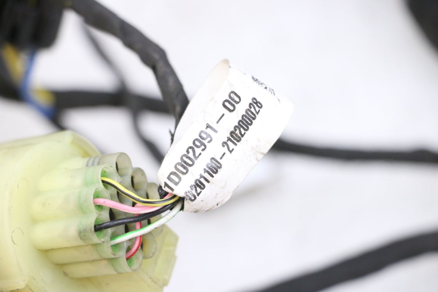 photo de KABELBAUM PIAGGIO MP3 HPE 300 (2019 - 2026) - Kennzeichnungen und Originalreferenzen