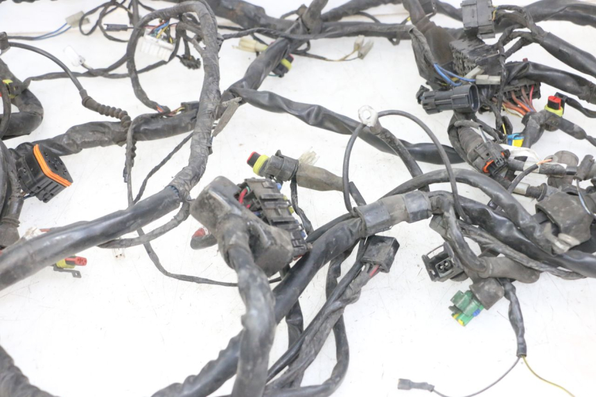 photo de KABELBAUM PIAGGIO MP3 LT 400 (2007 - 2012) - Zoom auf Komponenten