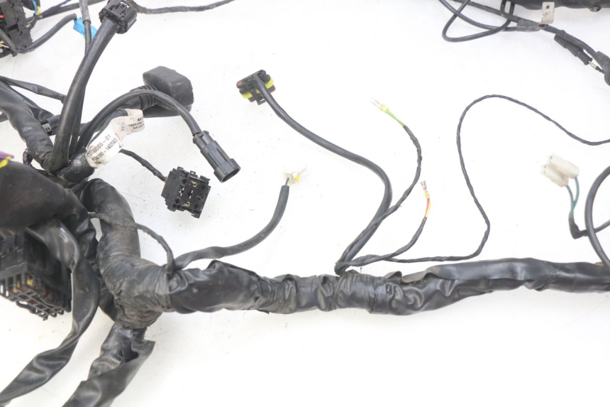 photo de KABELBAUM PIAGGIO MP3 500 (2014 - 2017) - Detailansicht des Bauteils