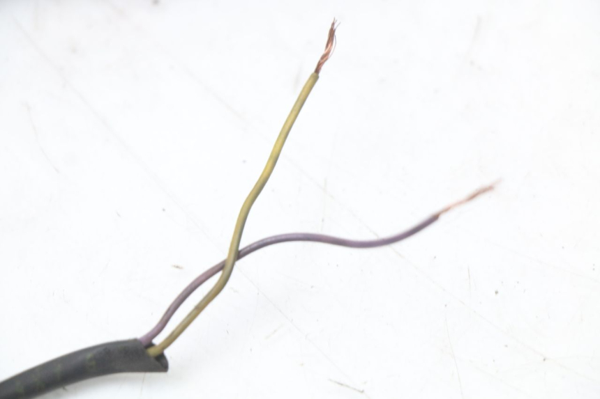 photo de KABELBAUM PIAGGIO MP3 125 (2006 - 2014) - Kennzeichnungen und Originalreferenzen