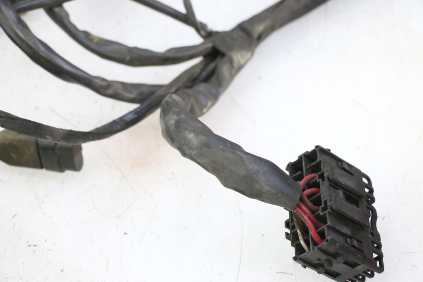 photo de KABELBAUM PIAGGIO MP3 125 (2006 - 2014) - Charakteristische Merkmale