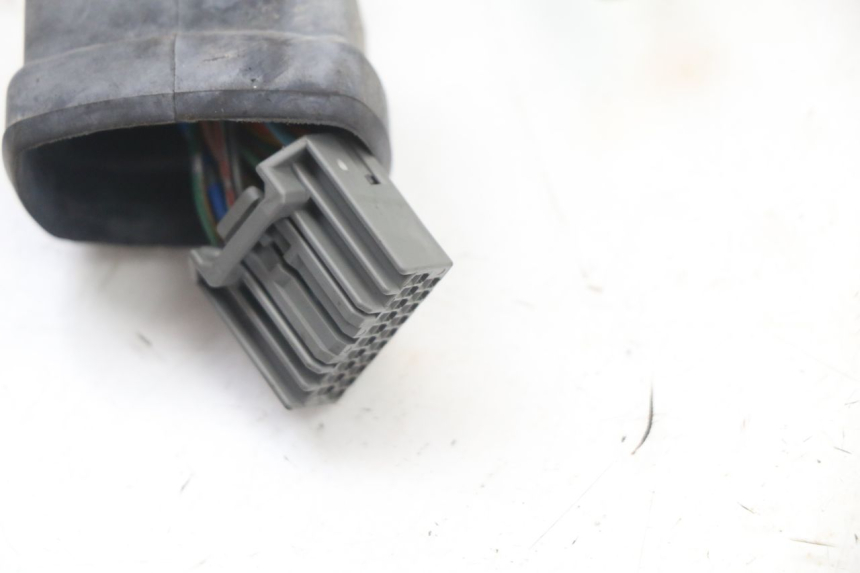 photo de KABELBAUM HONDA PCX (JF28) 125 (2009 - 2011) - Zoom auf Gebrauchszustand