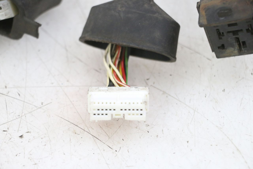 photo de KABELBAUM PEUGEOT ELYSTAR 125 (2002 - 2007) - Weitere Ansicht des Artikels