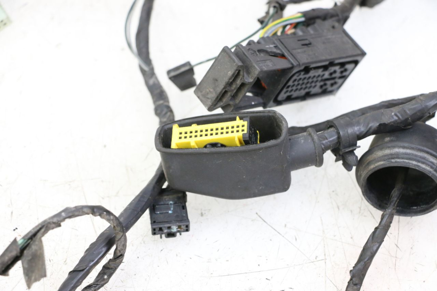 photo de KABELBAUM PEUGEOT SATELIS COMPRESSOR K15 125 (2006 - 2009) - Kennzeichnungen und Originalreferenzen