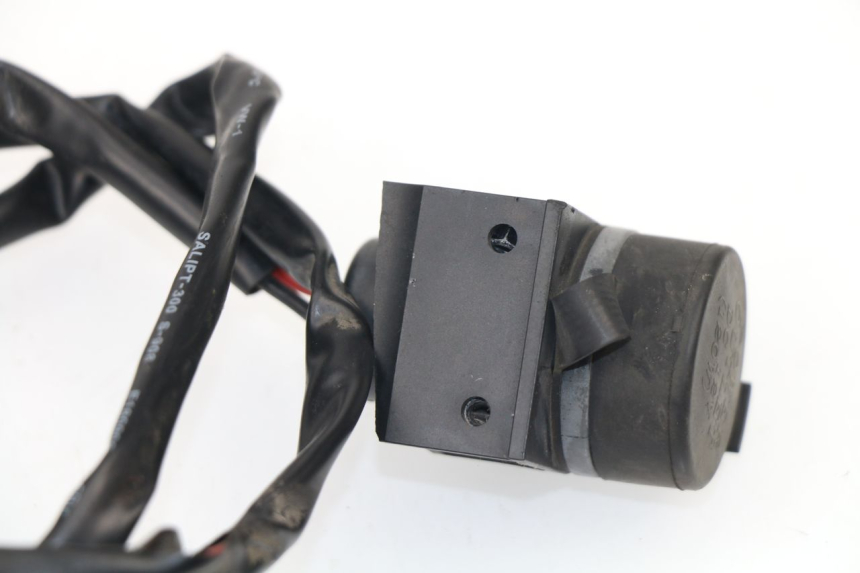 photo de SCHEINWERFERKABELBAUM HONDA CBR R 125 (2011 - 2016) - Zoom auf Gebrauchszustand