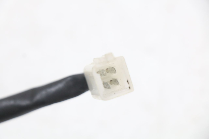 photo de SCHEINWERFERKABELBAUM TNT MOTOR ROMA 10' 2T 50 (2011 - 2018) - Details der Befestigungspunkte