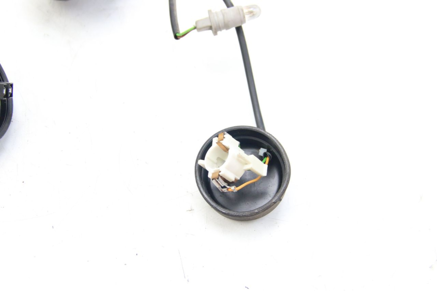 photo de SCHEINWERFERKABEL PEUGEOT SATELIS COMPRESSOR K15 125 (2006 - 2009) - Technische Nahaufnahme