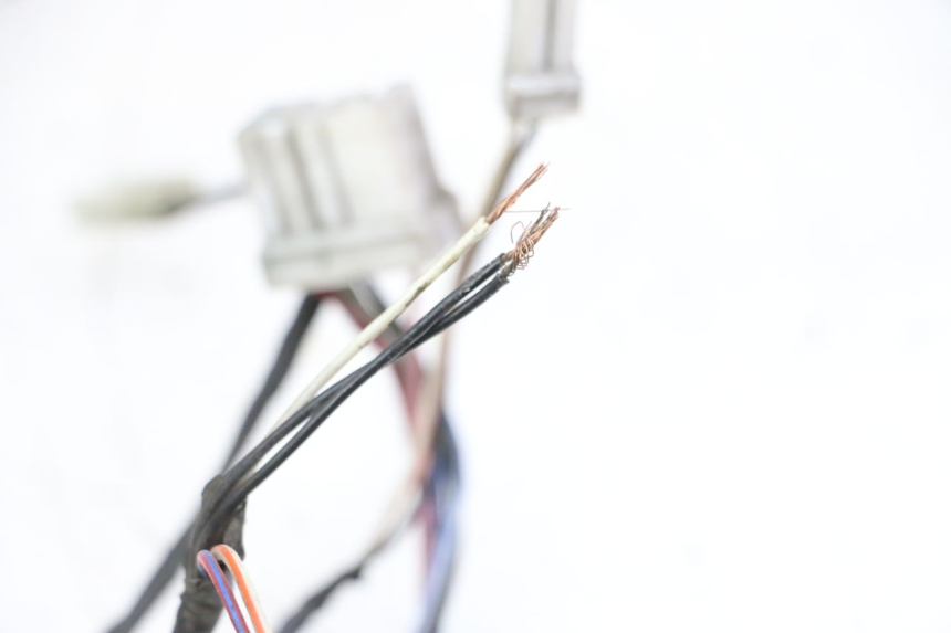 photo de KABELBAUM PIAGGIO VESPA GRANTURISMO 200 (2004 - 2005) - Oberflächenzustand und Material