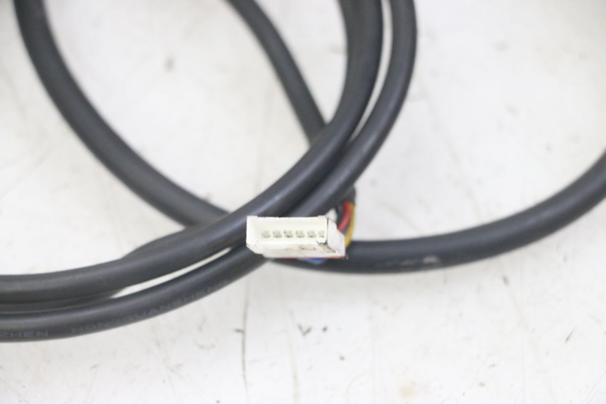 photo de KABELBAUM PUNK ELECTRIC RIDER 1 - Technische Nahaufnahme