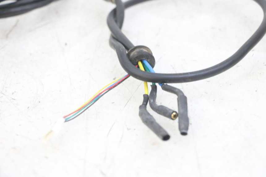 photo de KABELBAUM PUNK ELECTRIC RIDER 1 - Oberflächenzustand und Material