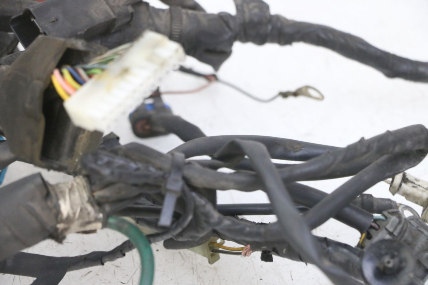 photo de KABELBAUM PEUGEOT SATELIS COMPRESSOR K15 125 (2006 - 2009) - Detailansicht des Bauteils