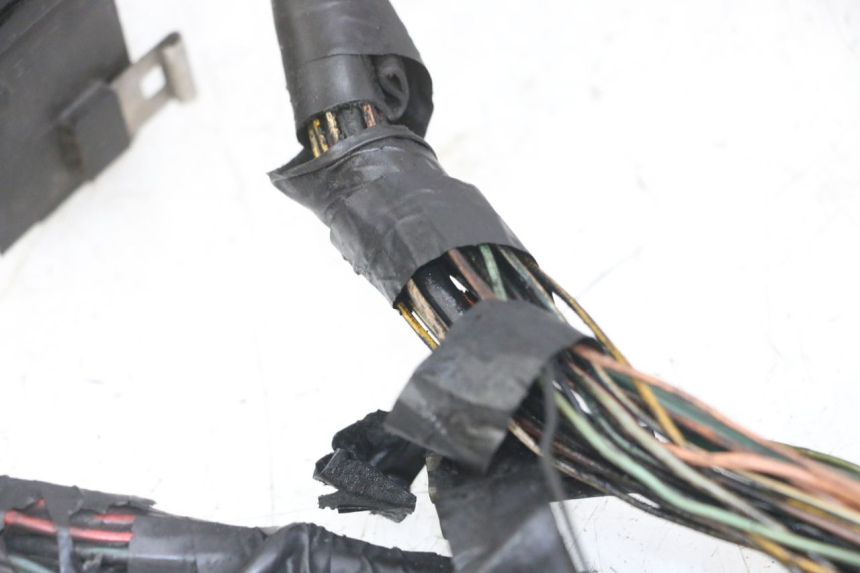 photo de KABELBAUM PEUGEOT SATELIS COMPRESSOR K15 125 (2006 - 2009) - Alternative Perspektive