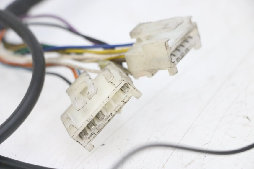 photo de KABELBAUM PEUGEOT SPEEDFIGHT 2 LC 50 (2000 - 2009) - Oberflächenzustand und Material