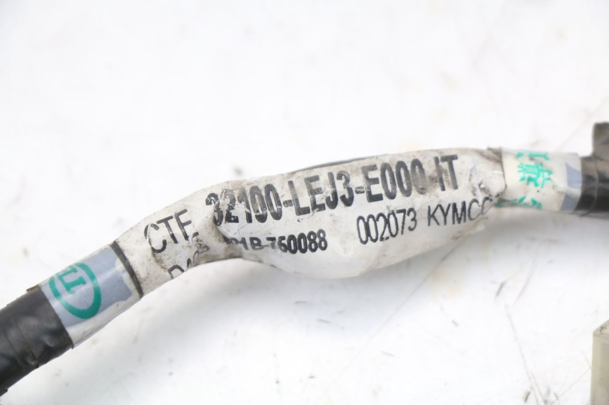 photo de KABELBAUM KYMCO SUPER 8 125 (2008 - 2015) - Kennzeichnungen und Originalreferenzen