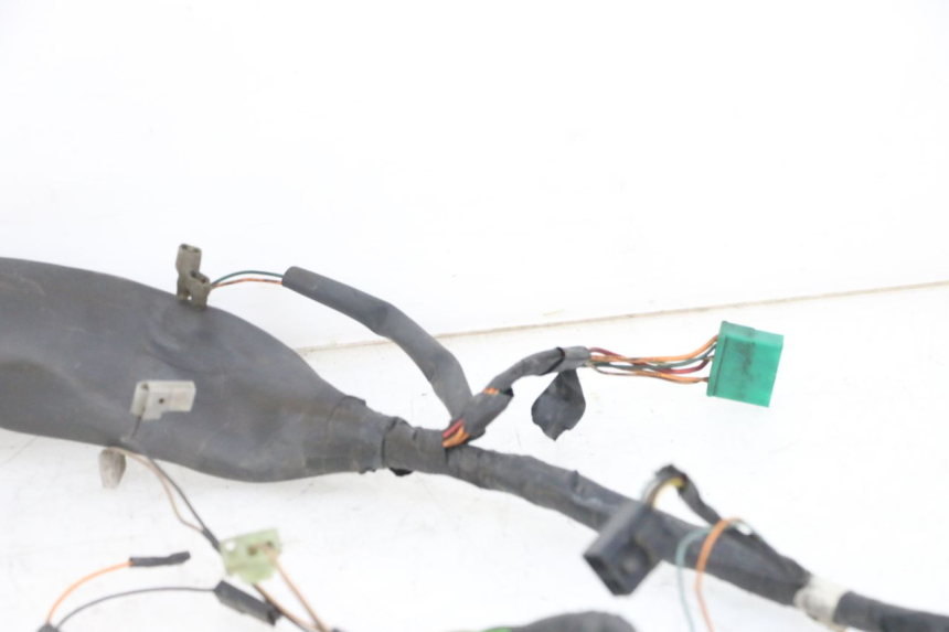 photo de KABELBAUM SUZUKI UH BURGMAN 125 (2002 - 2006) - Kennzeichnungen und Originalreferenzen