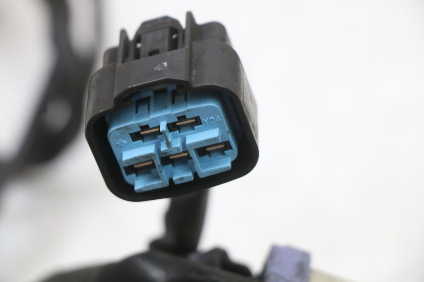 photo de KABELBAUM YAMAHA XMAX X-MAX ABS 125 (2017 - 2020) - Hochauflösende Nahaufnahme