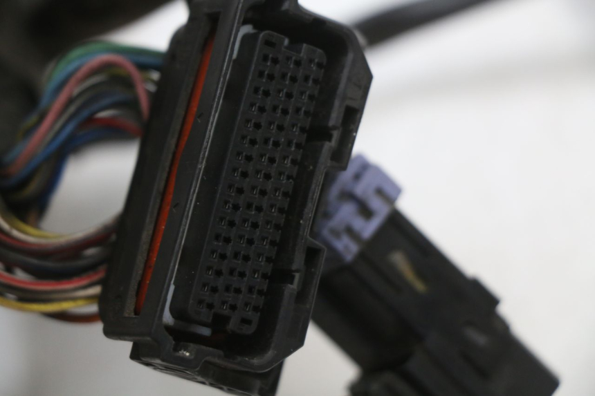 photo de KABELBAUM YAMAHA XMAX X-MAX ABS 125 (2017 - 2020) - Ergänzendes Produktfoto