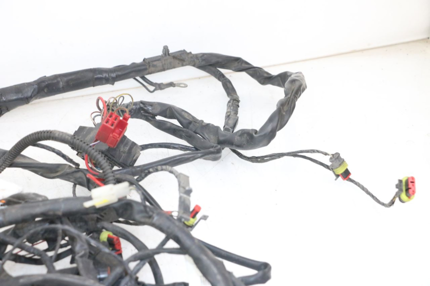 photo de KABELBAUM PIAGGIO X10 125 (2012 - 2017) - Zoom auf Komponenten