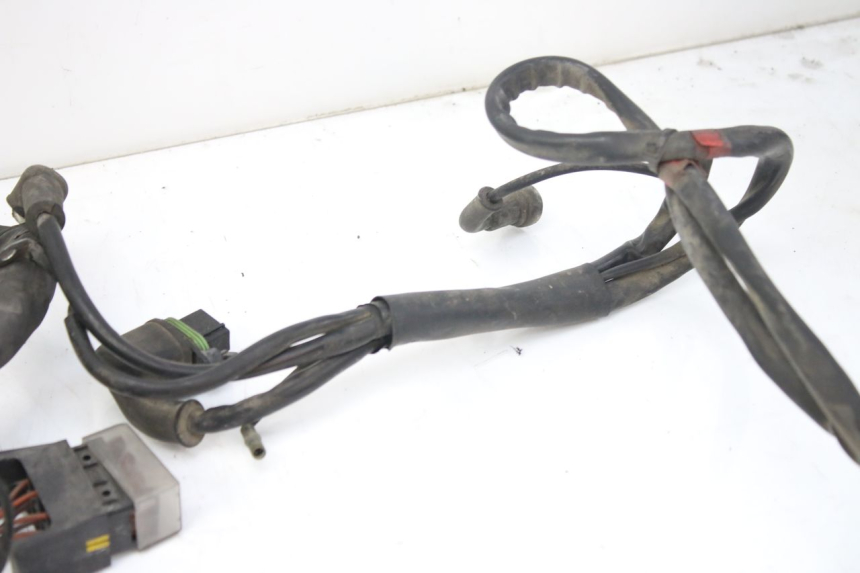 photo de KABELBAUM PIAGGIO X9 EVOLUTION 125 (2003 - 2007) - Details der Befestigungspunkte