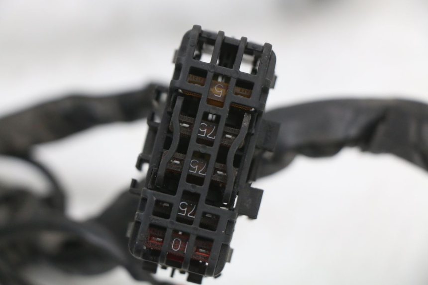 photo de KABELBAUM PIAGGIO XEVO - X EVO 125 (2007 - 2017) - Details der Befestigungspunkte