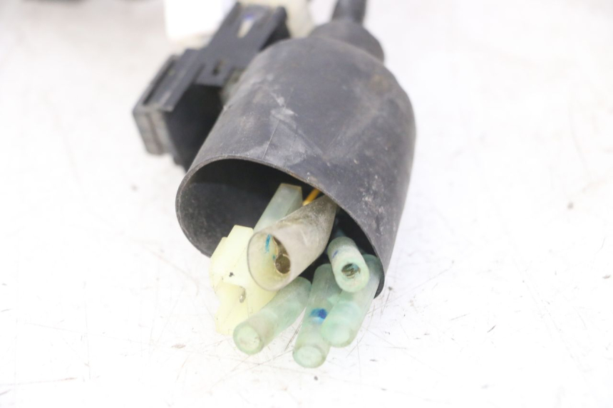 photo de KABELBAUM YAMAHA XJ6 ABS 600 (2008 - 2016) - Hochauflösende Nahaufnahme