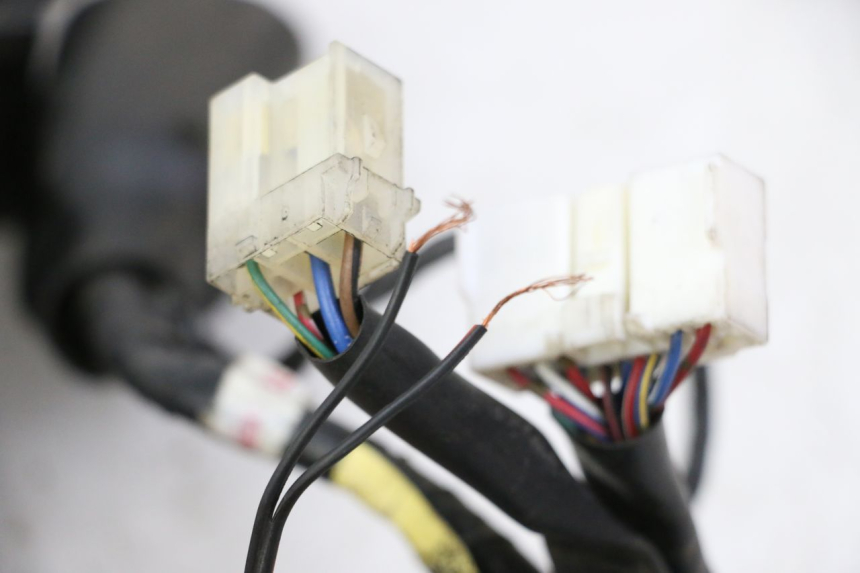 photo de KABELBAUM YAMAHA XJ6 ABS 600 (2008 - 2016) - Geprüftes Gebrauchtteil