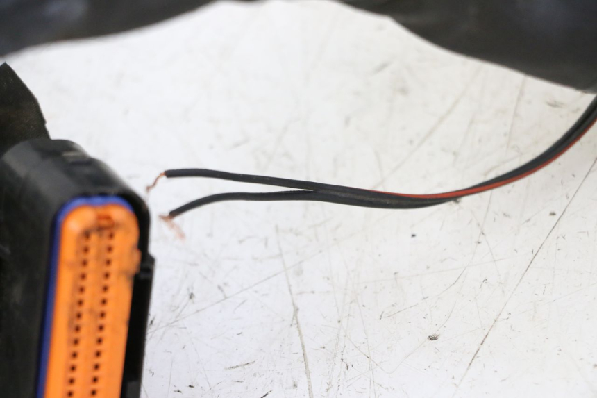 photo de KABELBAUM YAMAHA XJ6 ABS 600 (2008 - 2016) - Kennzeichnungen und Originalreferenzen