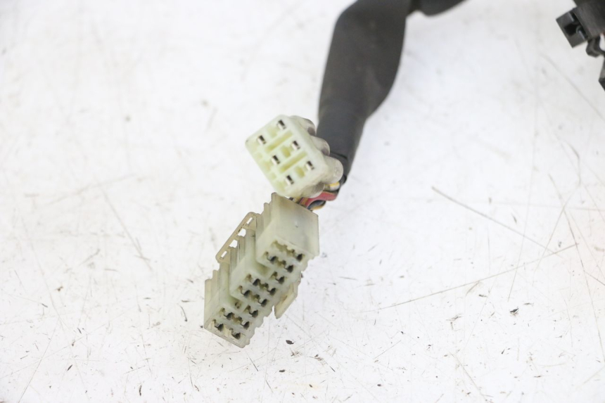 photo de KABELBAUM YAMAHA FZS FAZER 600 (2001 - 2003) - Zoom auf Komponenten