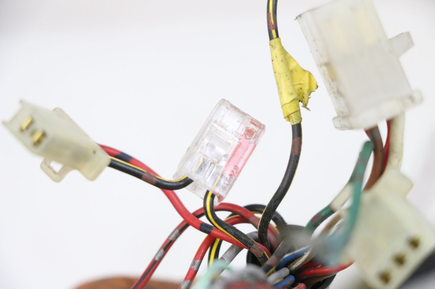 photo de KABELBAUM KAWASAKI ZR 7 750 (1999 - 2004) - Weitere Ansicht des Artikels