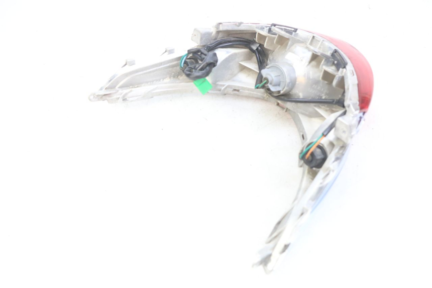 photo de RÜCKLICHT KYMCO AGILITY 16+ 4T 50 (2018 - 2023) - Details der Befestigungspunkte