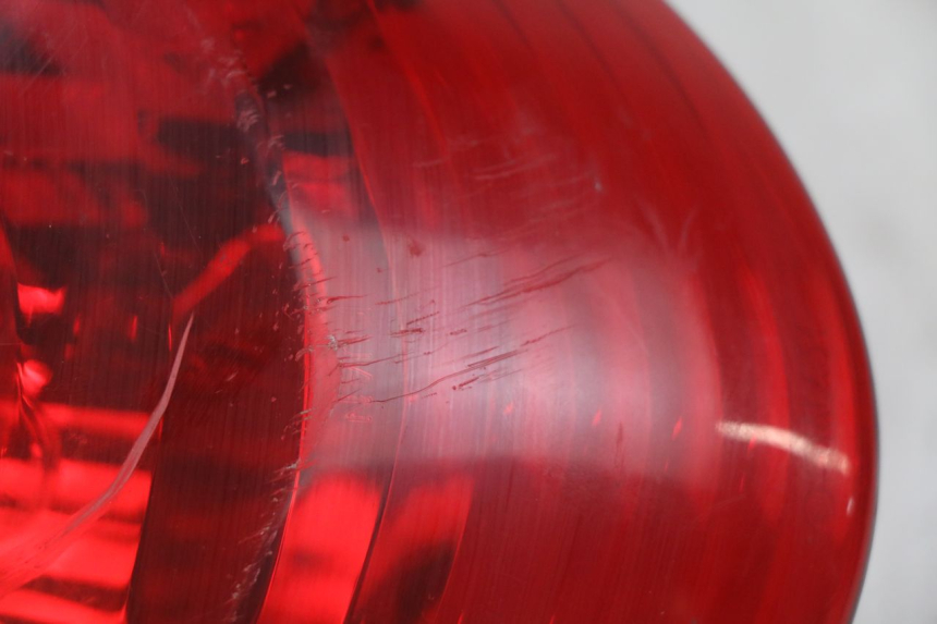 photo de RÜCKLICHT KYMCO AGILITY 16+ 4T 50 (2018 - 2023) - Zoom auf Gebrauchszustand