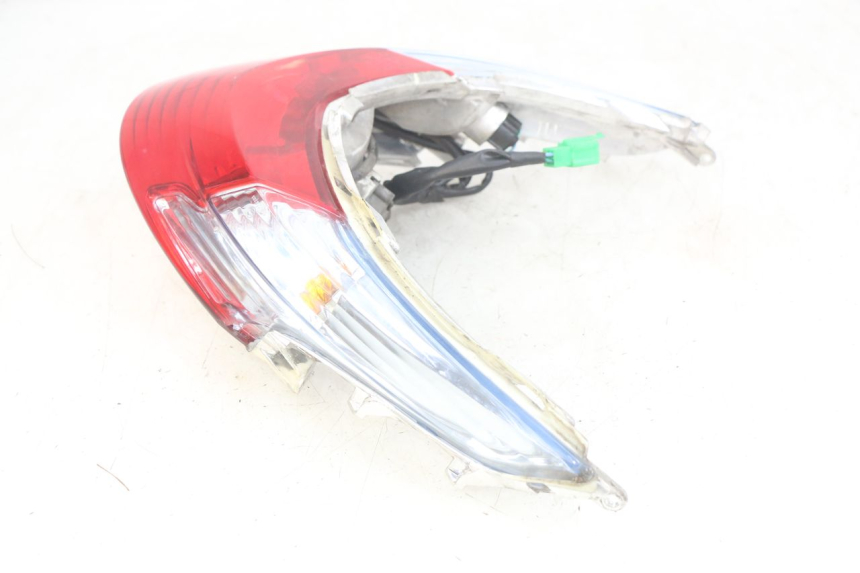 photo de RÜCKLICHT KYMCO AGILITY 16+ 4T 50 (2018 - 2023) - Kennzeichnungen und Originalreferenzen