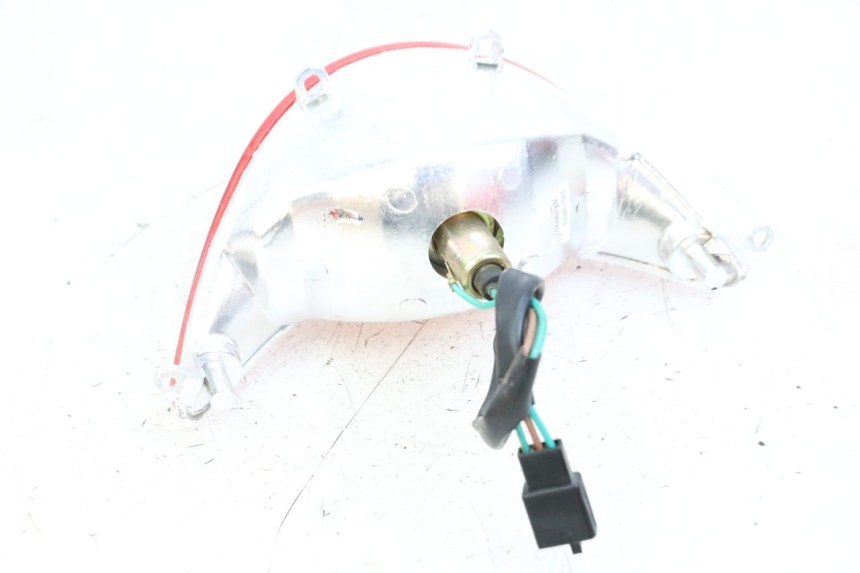 photo de RÜCKLICHT KYMCO AGILITY 4T 50 (2018 - 2022) - Details der Befestigungspunkte