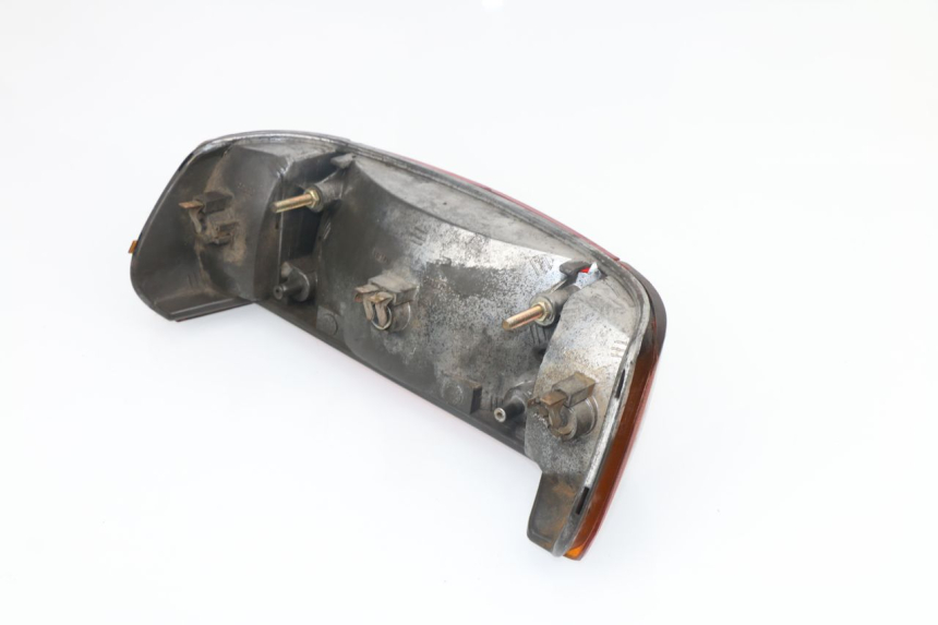 photo de RÜCKLICHT APRILIA AMICO 50 (1992 - 1995) - Details der Befestigungspunkte