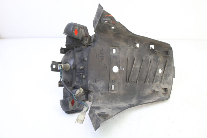 photo de RÜCKLICHT YAMAHA BW'S 100 (1999 - 2002) - Details der Befestigungspunkte