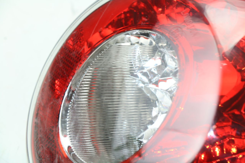 photo de RÜCKLICHT S-RIDER CAPRI 2T 50 (2010 - 2017) - Details der Befestigungspunkte