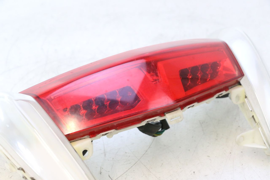 photo de RÜCKLICHT PEUGEOT CITYSTAR 2T 50 (2018 - 2021) - Details der Befestigungspunkte