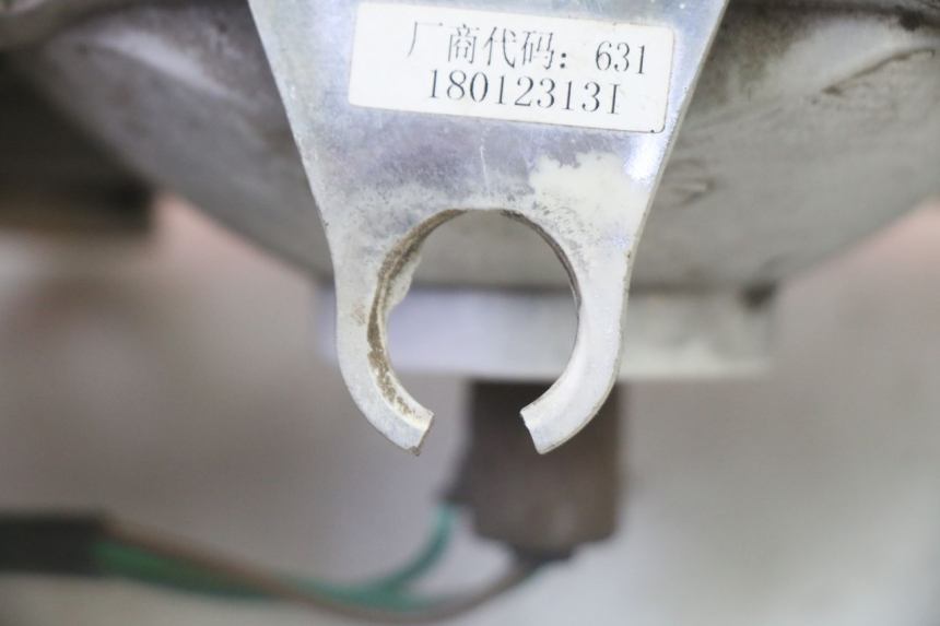 photo de RÜCKLICHT SYM CROX 4T 50 (2016 - 2023) - Kennzeichnungen und Originalreferenzen