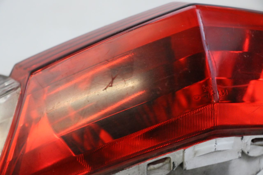 photo de RÜCKLICHT KYMCO DINK STREET 125 (2009 - 2014) - Zoom auf Gebrauchszustand