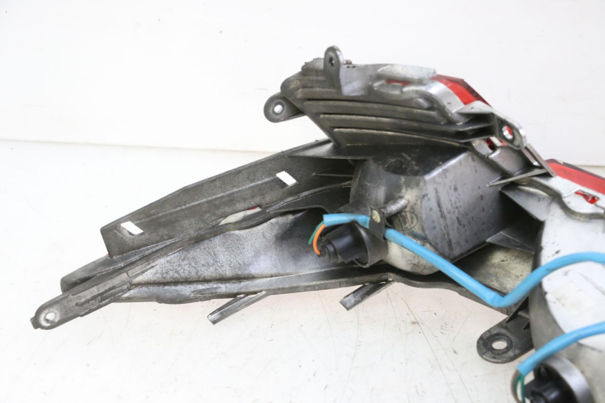 photo de RÜCKLICHT KYMCO DINK STREET 125 (2009 - 2014) - Details der Befestigungspunkte