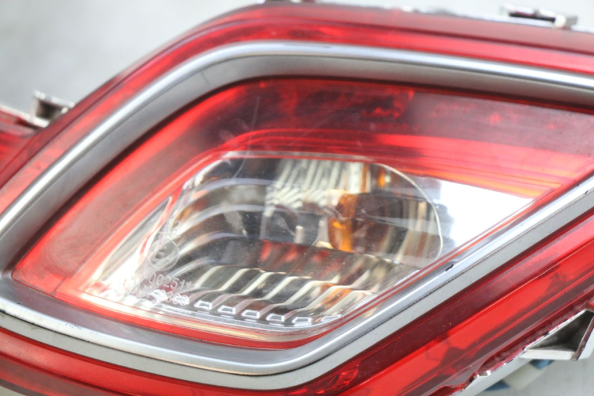 photo de RÜCKLICHT KYMCO DOWNTOWN ABS 125 (2015 - 2017) - Technische Nahaufnahme