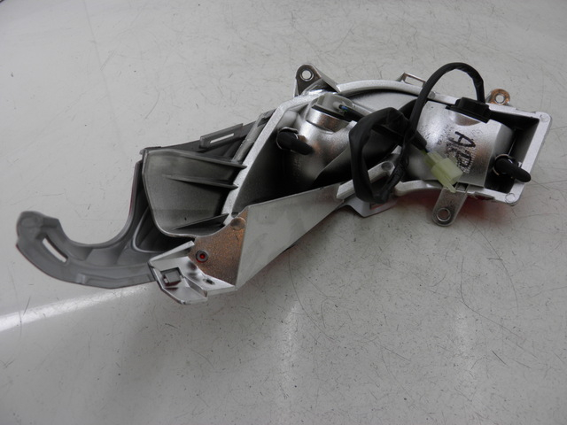 photo de RÜCKLICHT RECHTS HONDA FES S-WING SWING ABS 125 (2007 - 2015) - Detailansicht des Bauteils