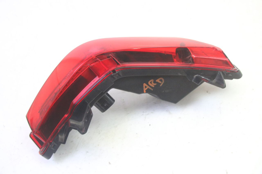 photo de RÜCKLICHT RECHTS PIAGGIO MP3 HPE 350 (2018 - 2020) - Alternative Perspektive