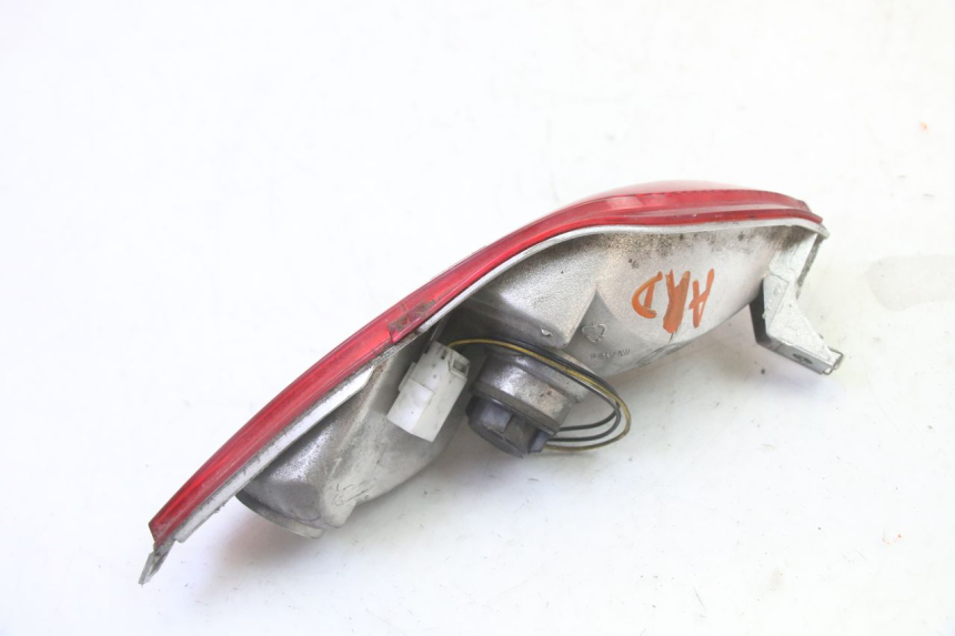 photo de RÜCKLICHT RECHTS PIAGGIO MP3 LT 300 (2010 - 2016) - Gesamtansicht des Produkts