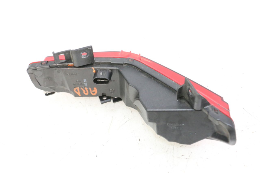 photo de RECHTES RÜCKLICHT PIAGGIO MP3 500 (2014 - 2017) - Technische Nahaufnahme