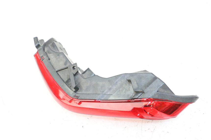 photo de RECHTES RÜCKLICHT PIAGGIO MP3 500 (2014 - 2017) - Geprüftes Gebrauchtteil