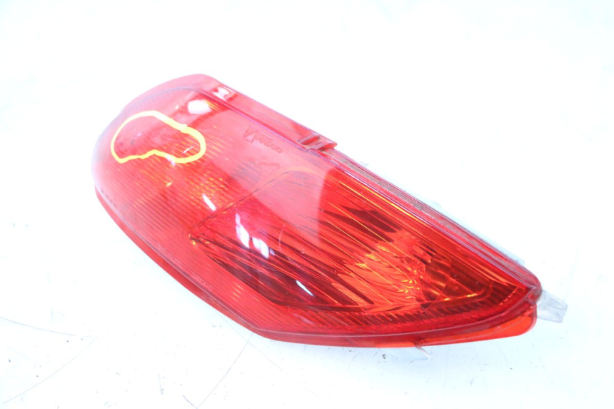 photo de RECHTES RÜCKLICHT PIAGGIO MP3 500 (2011 - 2015) - Charakteristische Merkmale