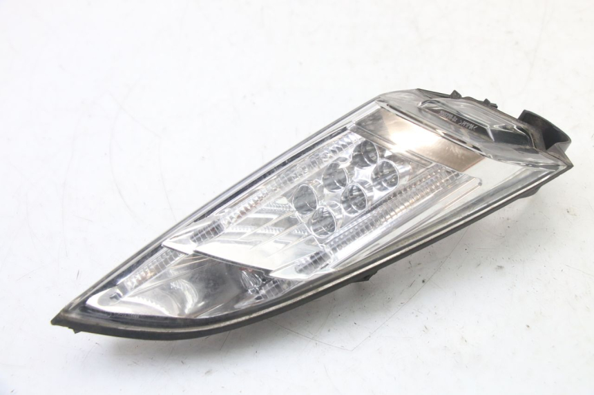 photo de RÜCKLICHT RECHTS PEUGEOT SATELIS 125 (2013 - 2018) - Alternative Perspektive