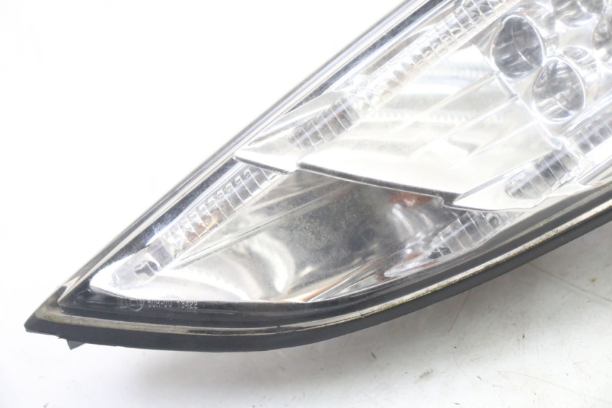 photo de RÜCKLICHT RECHTS PEUGEOT SATELIS 125 (2013 - 2018) - Zoom auf Gebrauchszustand