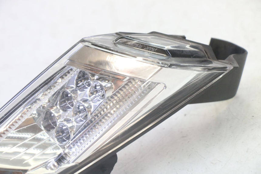 photo de RECHTES RÜCKLICHT PEUGEOT SATELIS 125 (2010 - 2012) - Zoom auf Gebrauchszustand